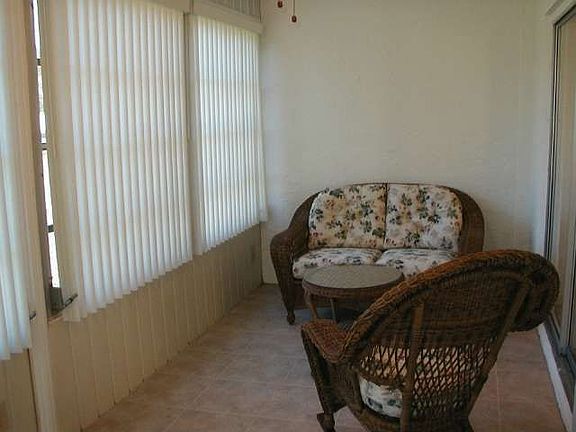 5th image of 108 Glendower Cir