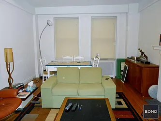 Rented by Bond New York