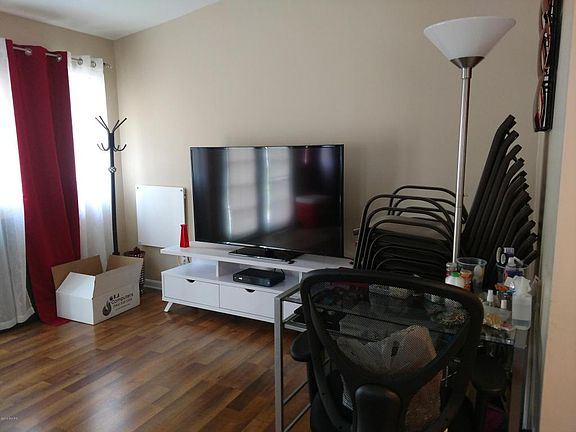 5th image of 1223 Richwood Dr SE