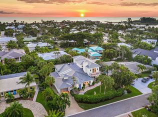 122 Lighthouse Dr, Jupiter Inlet Colony, FL 33469