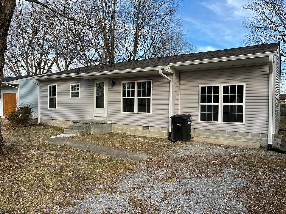 425 Oakwood Rd
