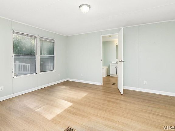 14th image of 149 Greenvalley Dr
