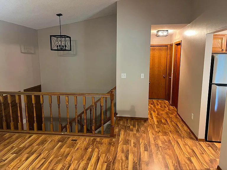 2612 S Melanie Ln — Photo 3