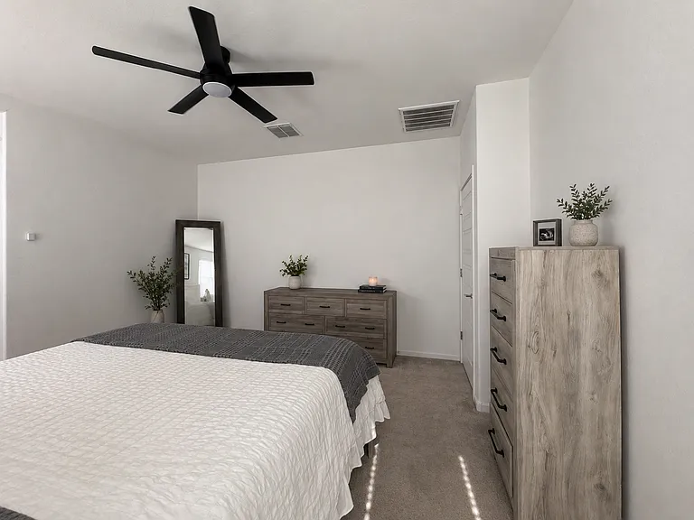 32308 N Bradley Pl — Photo 4