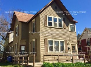 617 Crescent St NE APT 2, Grand Rapids, MI 49503