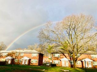 2710 South Rd UNIT C10, Poughkeepsie, NY 12601