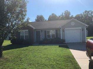 202 New York Dr, Thomasville, NC 27360
