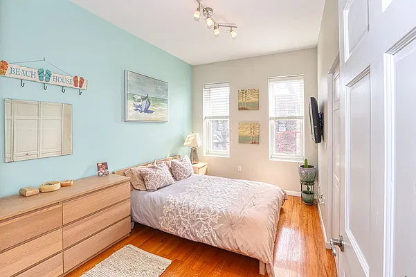 Sold by House-N-Key Realty | media 4