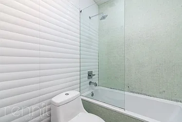 Rented by Rennit Inc.