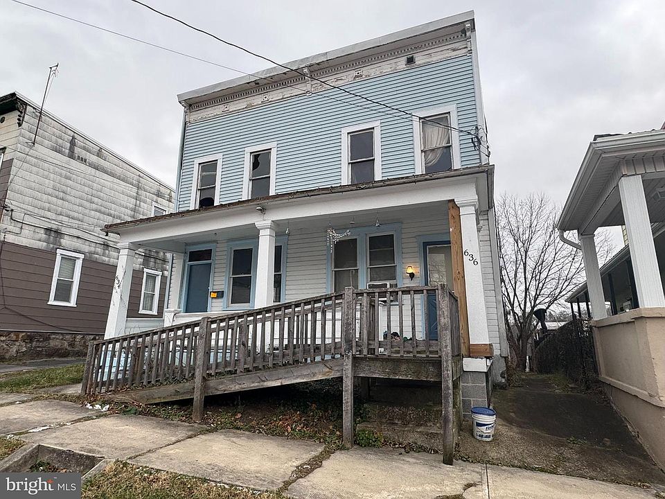 1st image of 634 Columbia Ave #636