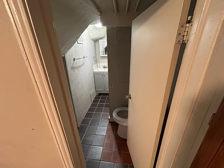 26 Bryant Way — Photo 18