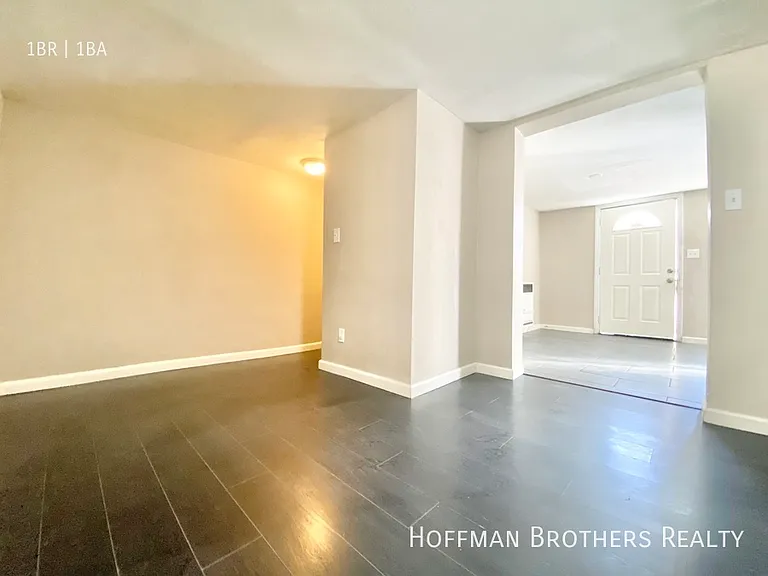 1253 N Rowan Ave #1/4 — Photo 4