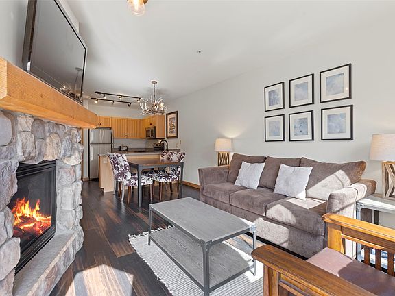 5th image of 150 Dercum Square UNIT 8502
