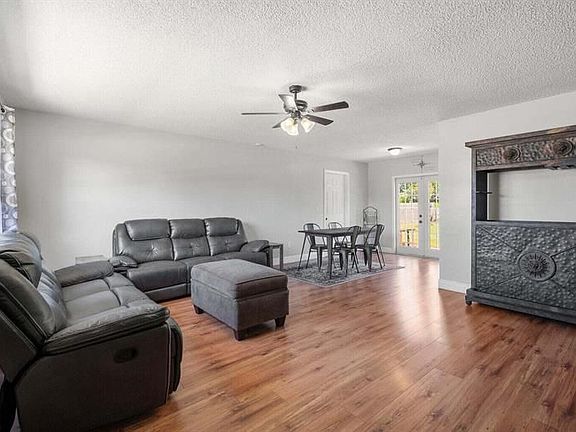 2nd image of 2456 SE Melaleuca Blvd