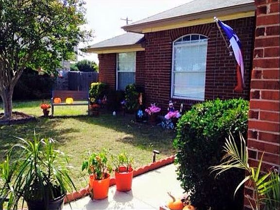 2nd image of 5019 Teal Dr