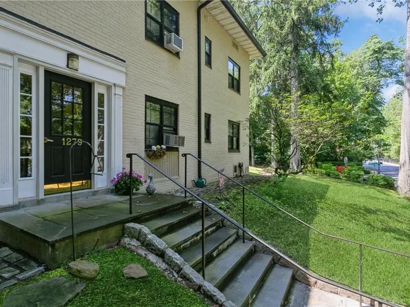 1279 California Road #B2, Eastchester, NY 10709