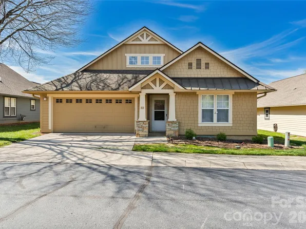 47 Barn Owl Way, Hendersonville, NC 28792