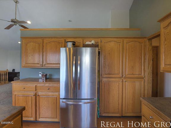 4th image of 3372 Meadow Glen Dr
