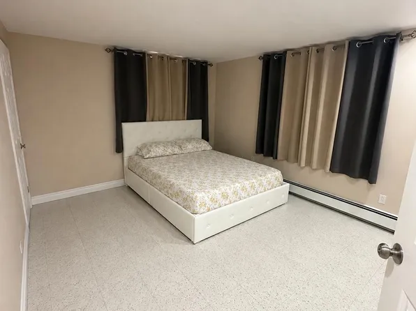 (undisclosed Address), Bronx, NY 10465