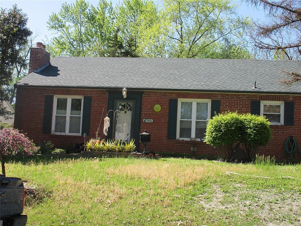 1st image of 709 Moundale Dr