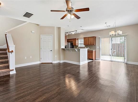 5th image of 6009 Fairway St #1A