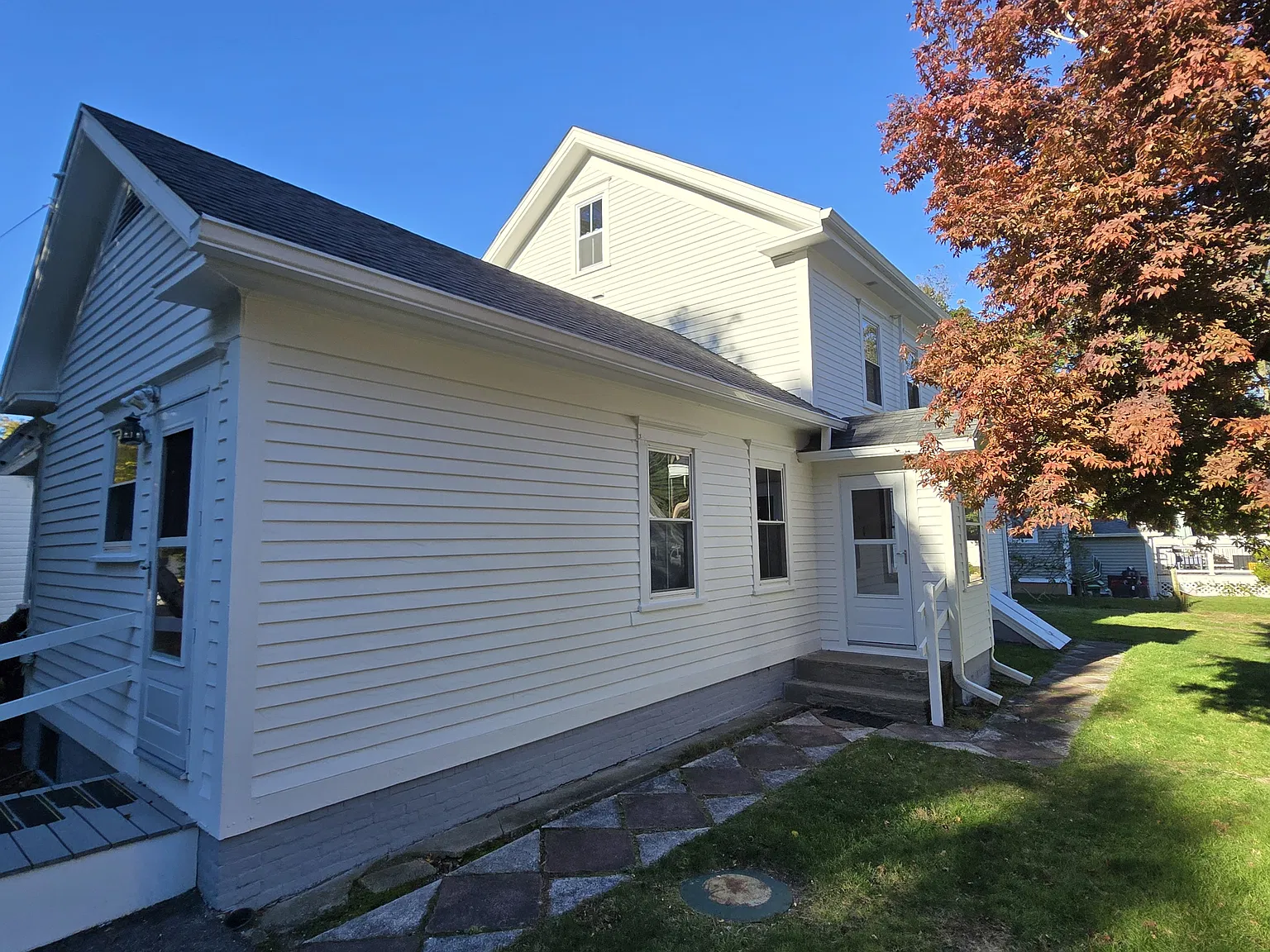 381 Ten Rod Road - 2 — Photo 2