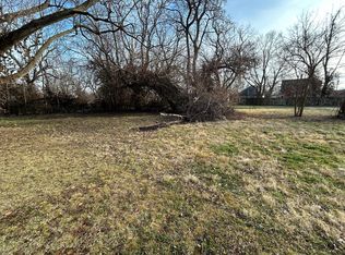 1624 N Texas Ave, Springfield, MO 65803