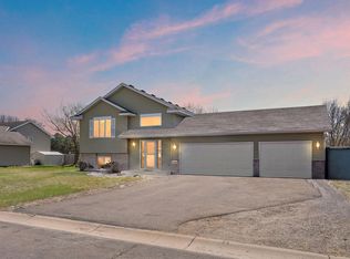 2301 Hope Ave, Lester Prairie, MN 55354