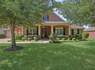 905 Killian Dr, Mansfield, TX 76063