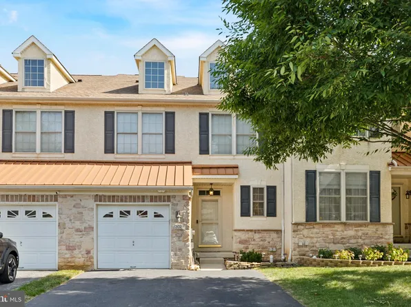 202 Wyndham Ln, Conshohocken, PA 19428