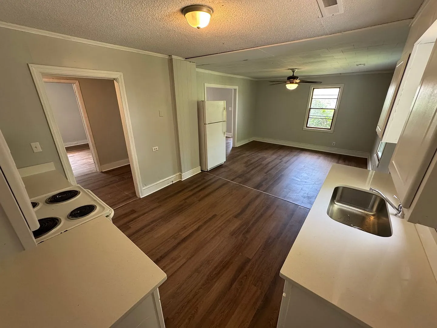 3 Bedroom 1 bath - Located in Sumter — Photo 4
