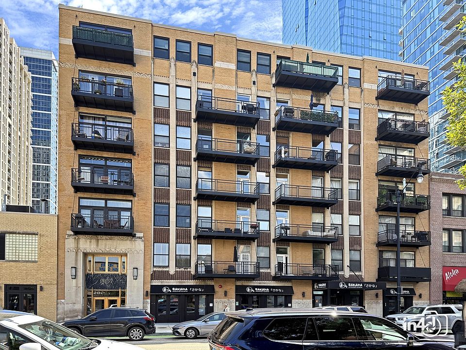 1st image of 1307 S Wabash Ave APT 302