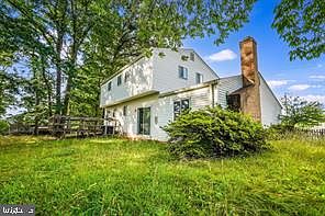2nd image of 9220 Timberwood Ct