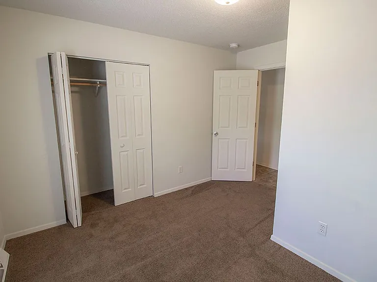 210 Wheaton Ct — Photo 14