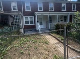 1090 S Common Rd, Camden, NJ 08104