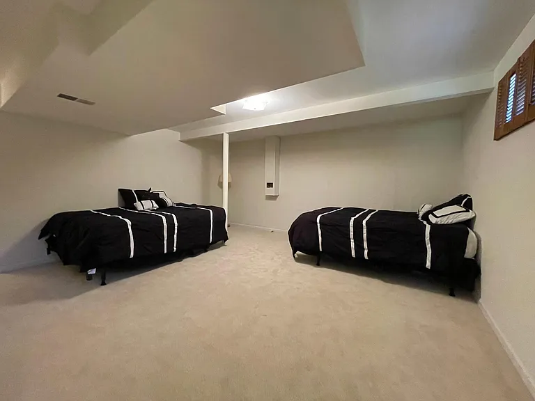 17983 Rosemar Ln — Photo 12