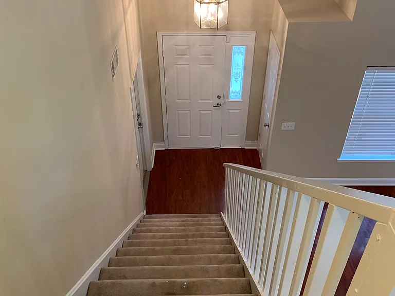 105 Cherry Tree Ct — Photo 6