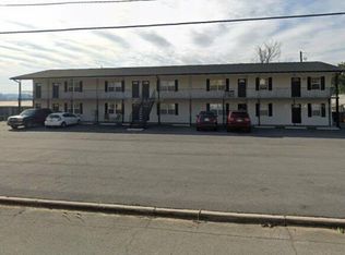 400 McDonald St NW APT 3, Rome, GA 30165