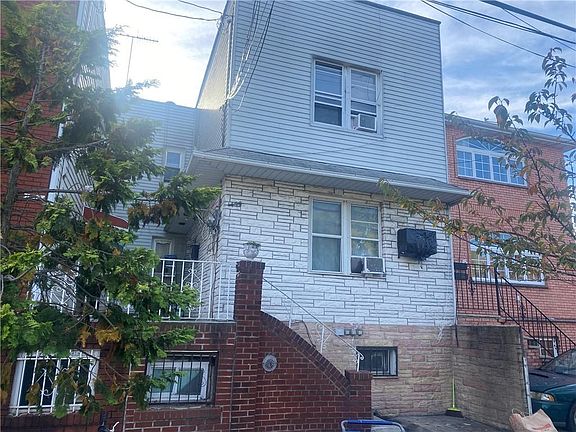 3rd image of 1498 E 95th St