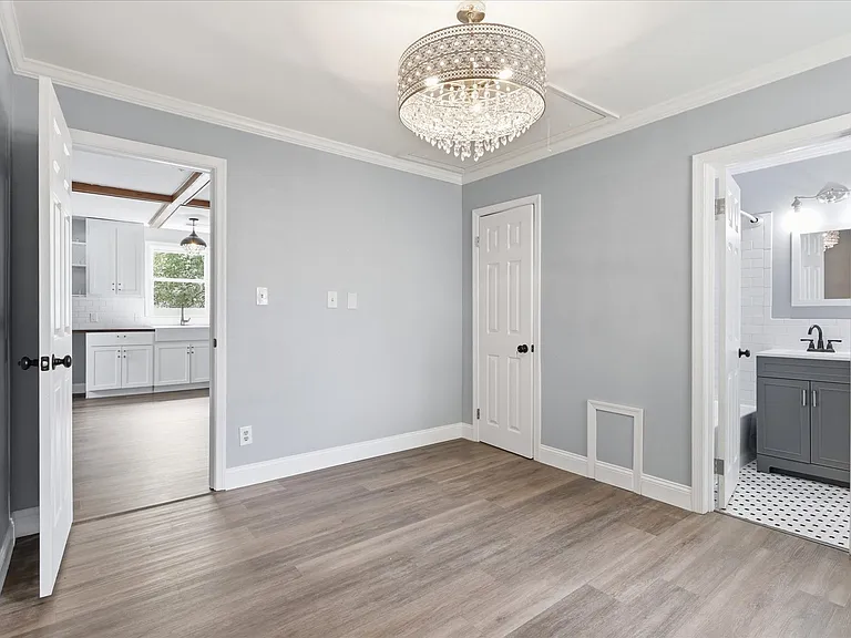 2812 Skelton St — Photo 14