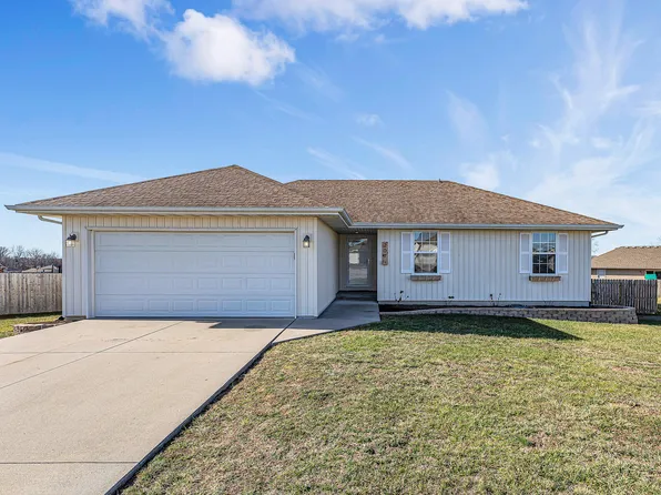 207 N Christopher Lane, Clever, MO 65631