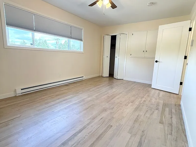 529 NE 113th Ave — Photo 9