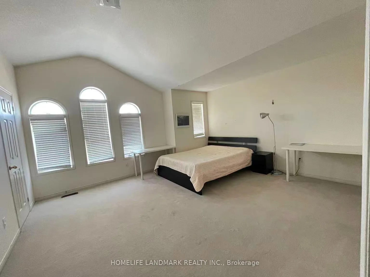 2 bed, $2,000 — Photo 2