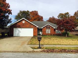 2507 W Sumac St, Rogers, AR 72758