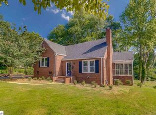 113 E Hillcrest Dr, Greenville, SC 29609