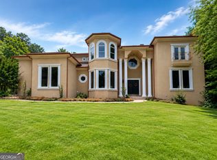 1824 Gateway Dr, Loganville, GA 30052
