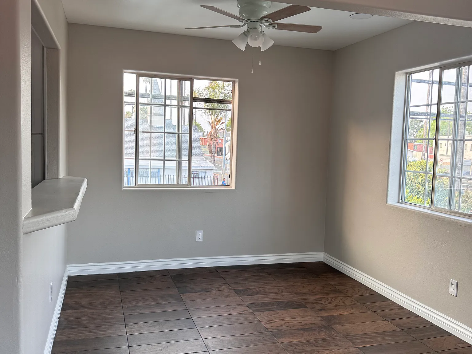 4 bed, 2400 sqft, $4,000 — Photo 4