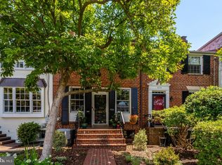 826 S Royal St, Alexandria, VA 22314