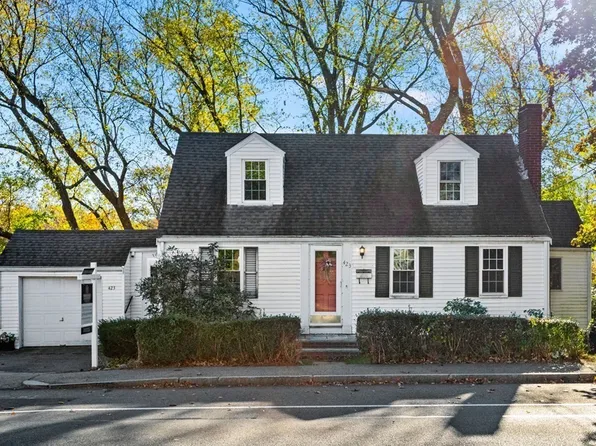 423 Union St, Braintree, MA 02184
