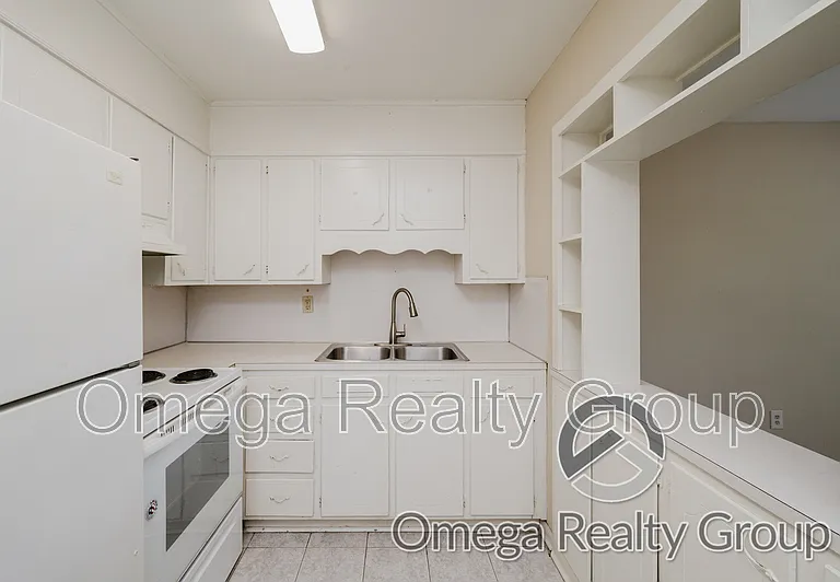 139 Foust Ct #129 — Photo 11